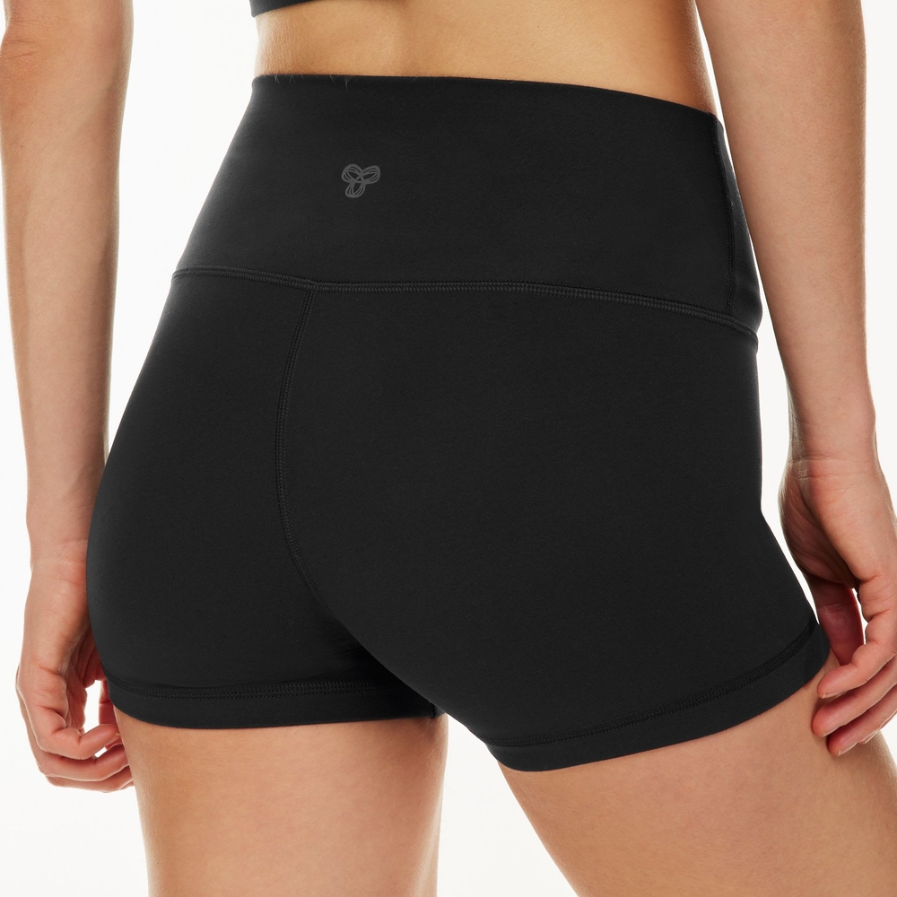 TnaButter ARITZIA Black Bike Shorts 3" Small